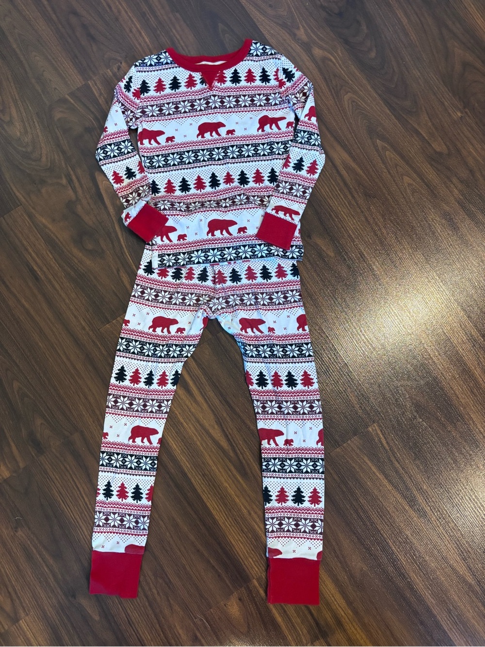 Wondershop Red, White & Black Bear Print Kids Pajama Set